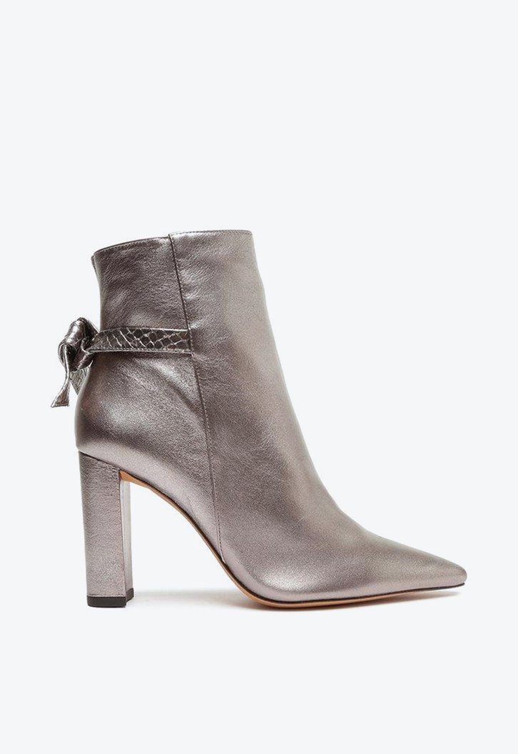 Clarita Pointed Boot 90 Grafite