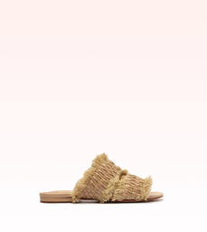 Kate Flat Nude