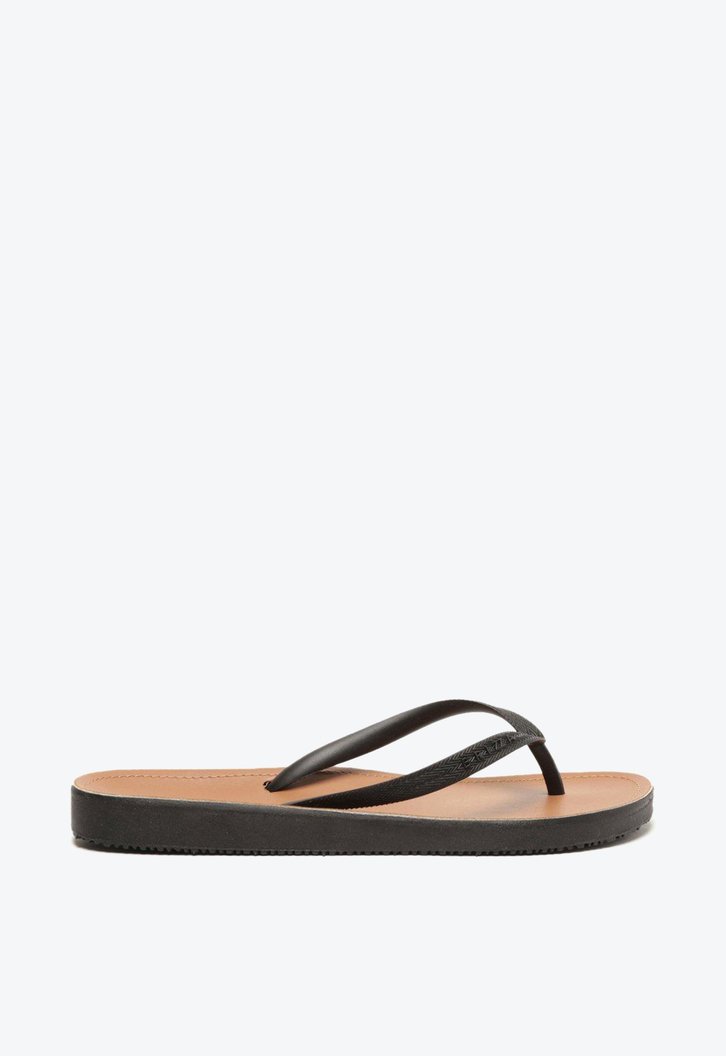 Chinelo de Dedo Preto Palmilha Marrom Brizza