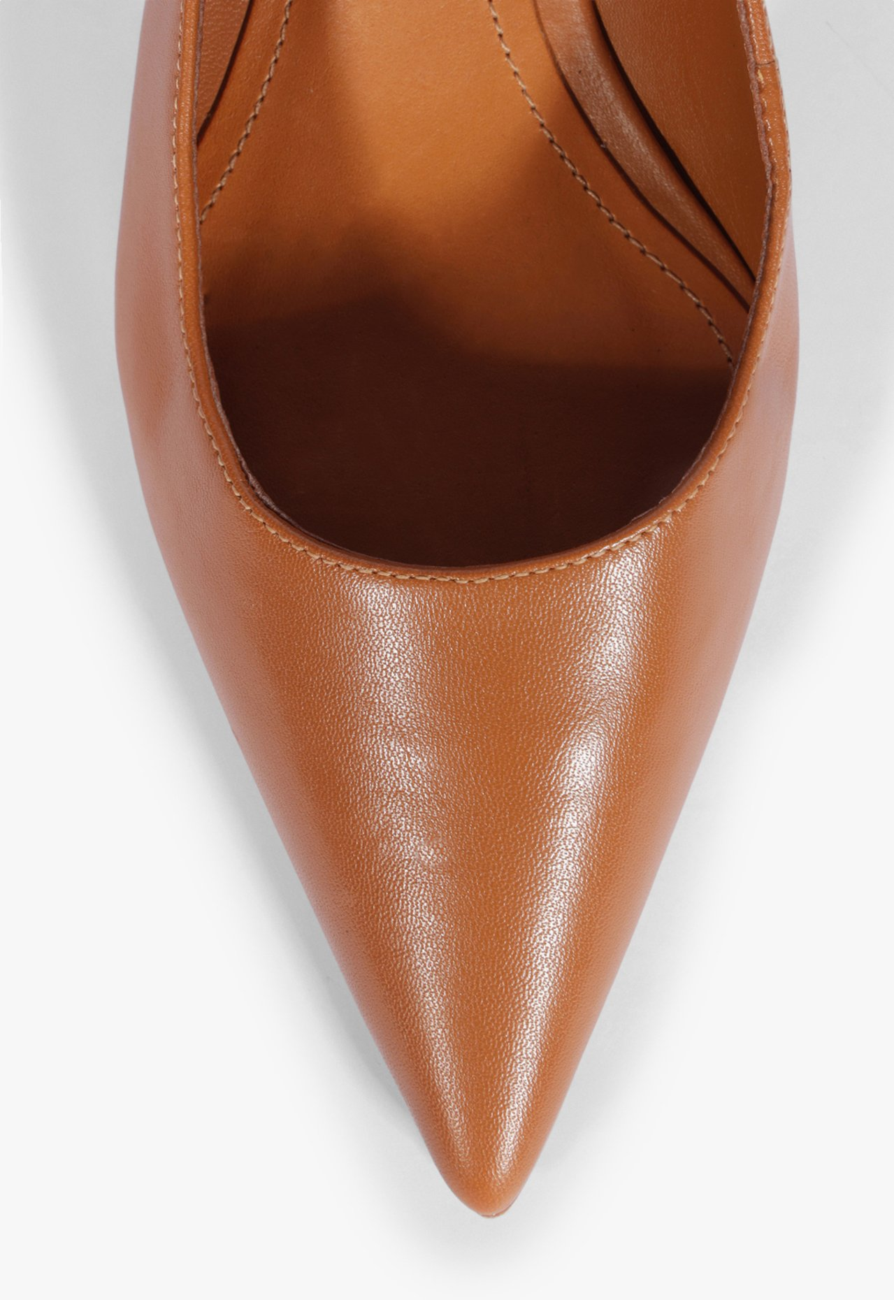 Scarpin Marrom Schutz Laura Mid Couro | ZZ MALL