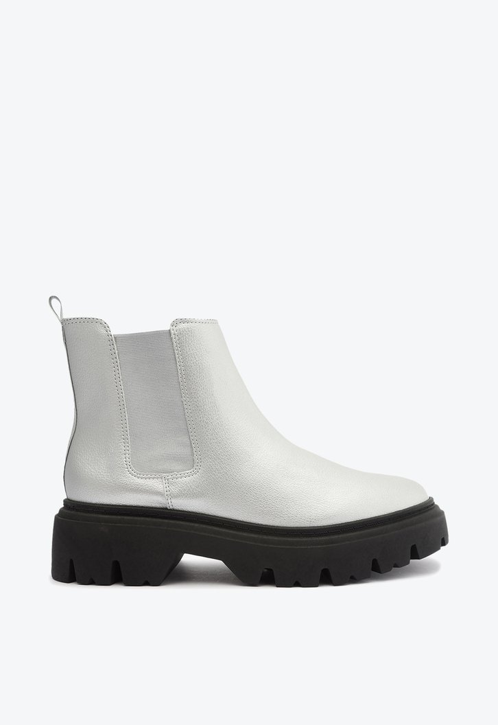 Bota Tratorada Cano Baixo Prata