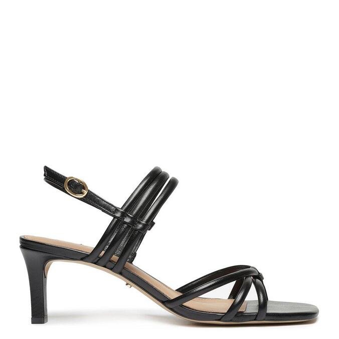 sandalia arezzo preta salto fino