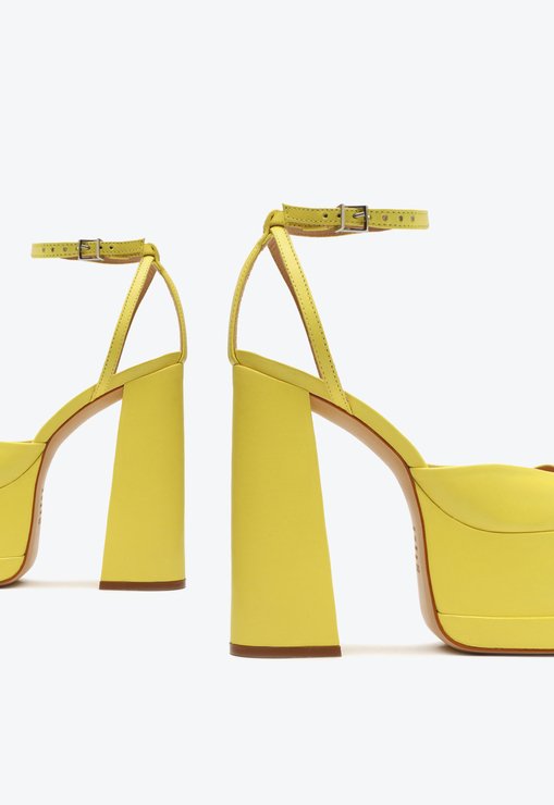 Sapato Scarpin Meia Pata Luan Couro Amarelo