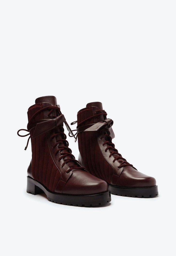 Quilted Clarita Combat Fig