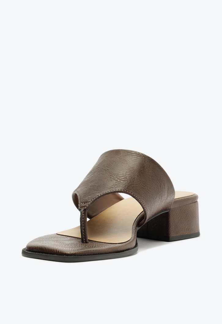 Sandália Mule Gaspéa Regular Marrom