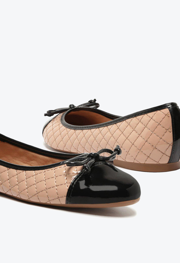 Sapatilha Preta E Bege Arezzo Classic