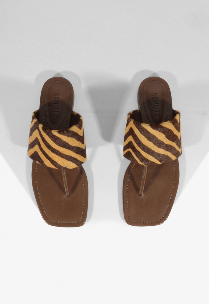 Sandália Rasteira Martha Animal Print