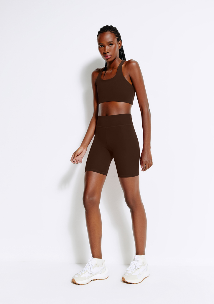 Bermuda Esportiva Marrom Escuro Hering Com Fio Lycra