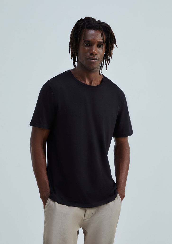 Camiseta Preta Hering Básica Manga Curta Regular Em Malha H+