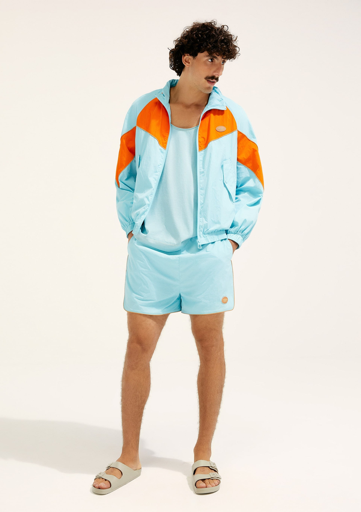 Regata Azul Hering Alongada Com Estampa Hering + Cosmo