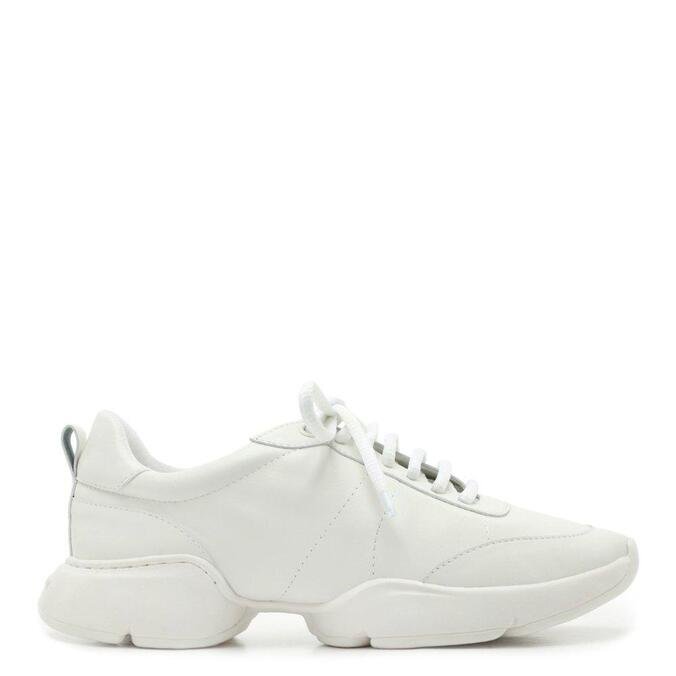 tenis branco esportivo