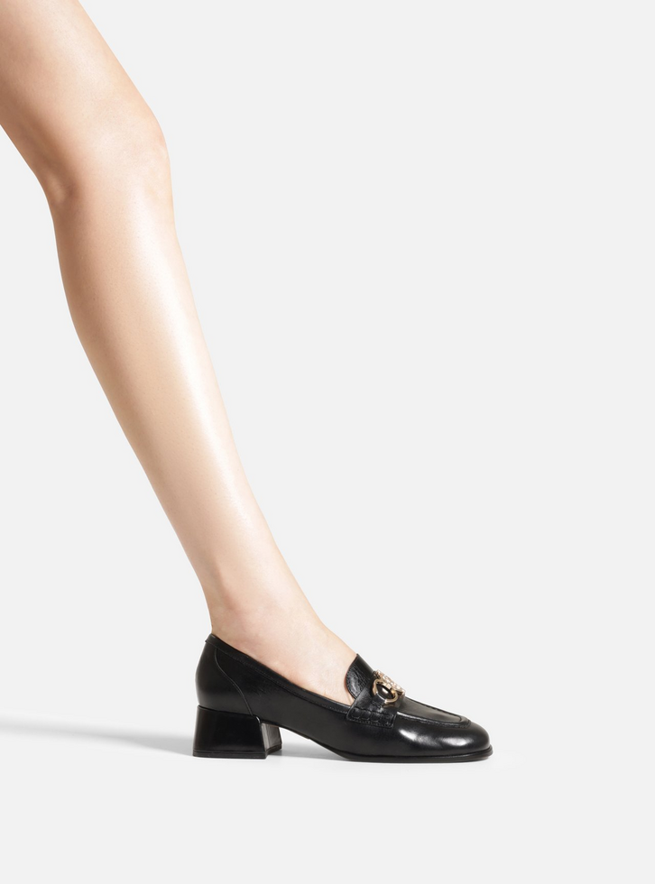 Loafer Preto Couro Salto Bloco Metal Heritage