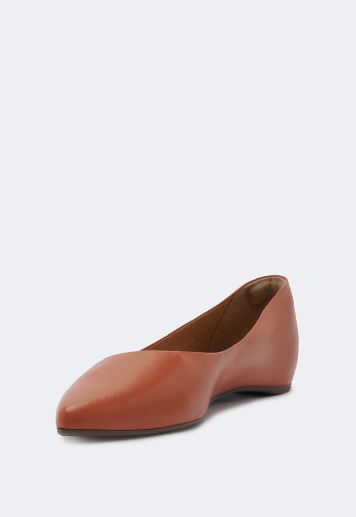 Sapatilha Bico Fino Marrom