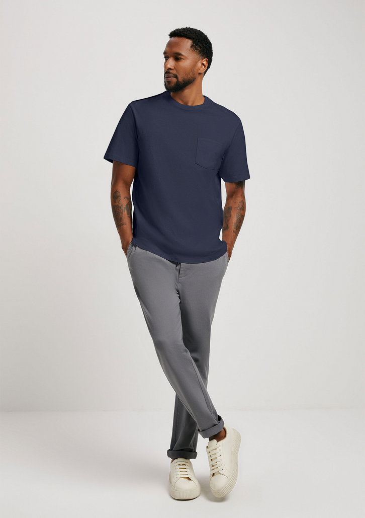 Camiseta Azul Marinho Hering Básica Comfort Super Cotton Com Bolso