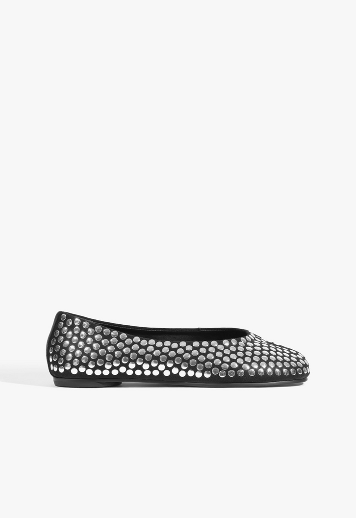 Sapatilha Yumi Studs Couro Preta