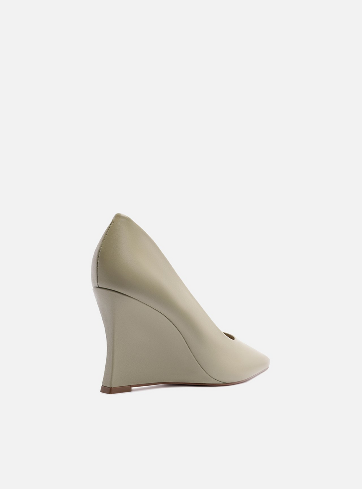 Scarpin Verde Oliva Couro Salto Anabela Bico Fino