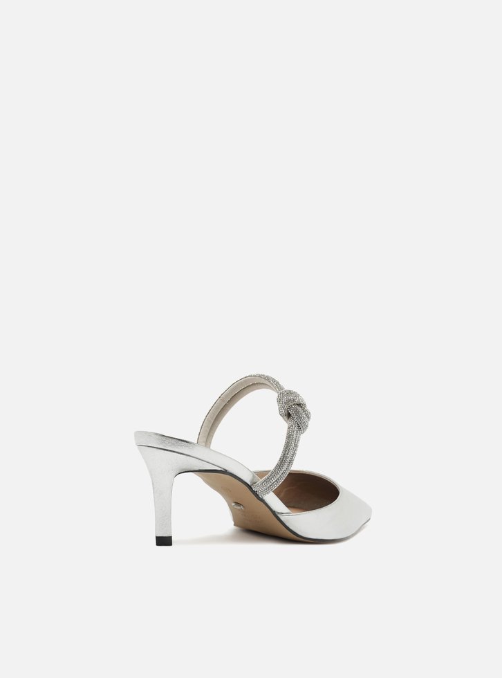 Scarpin Prata Couro Aberto Tiras Strass