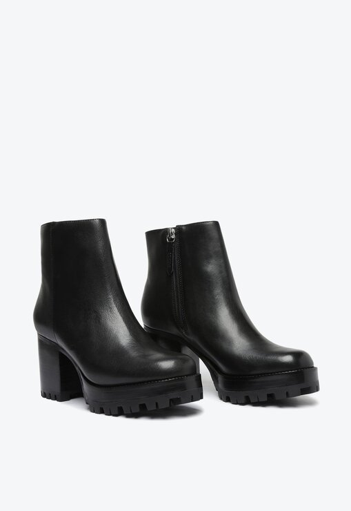 BOTA PRETA SCHUTZ GRUNGE SALTO MÉDIO