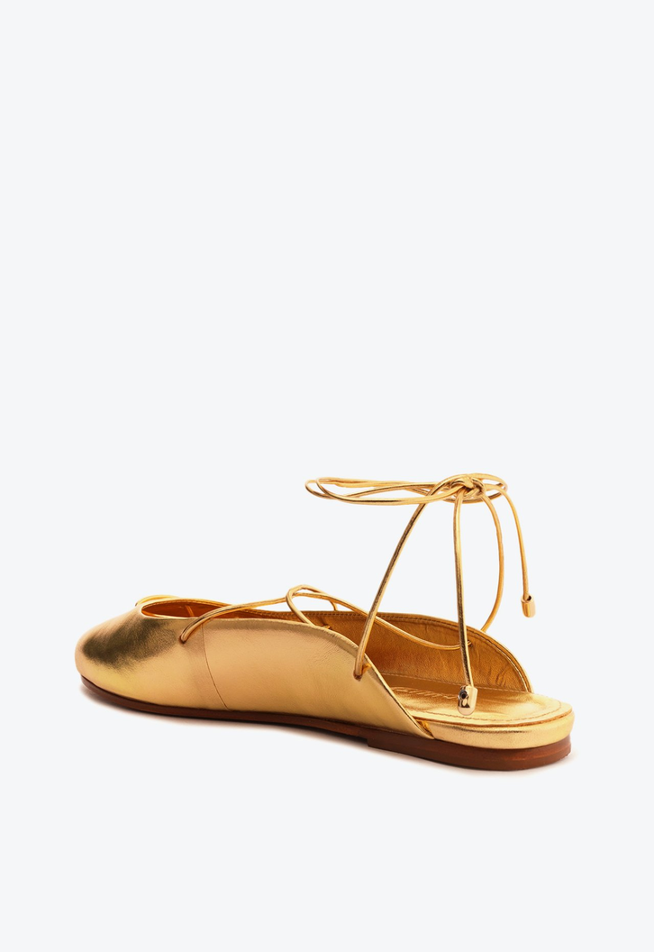 Cami Flat Dourada