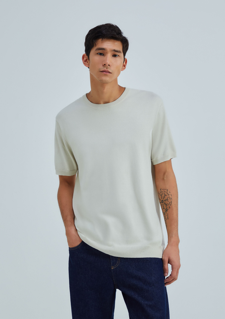 Camiseta Branca Hering Manga Curta Em Tricô