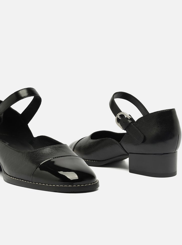 Sapato Boneca Preto Couro Bloco Cap Toe