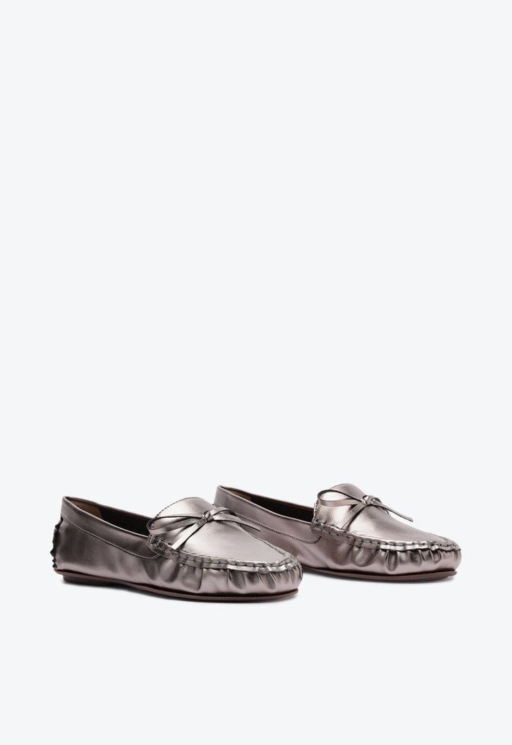 Mocassim Laço Lana Prateado