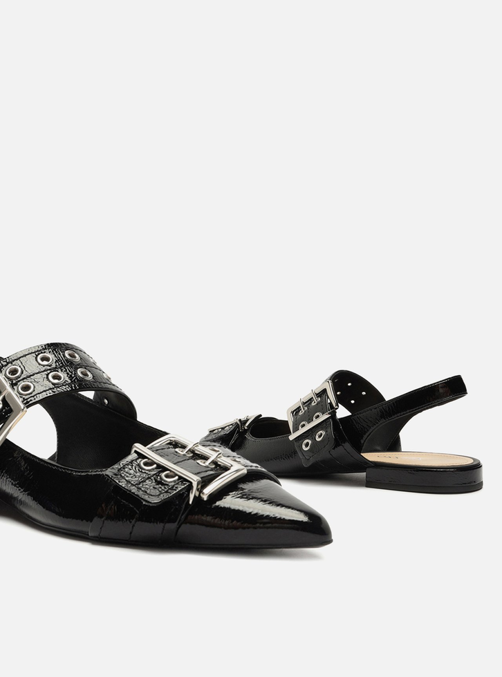 Sapatilha Preta Verniz Fivelas Slingback