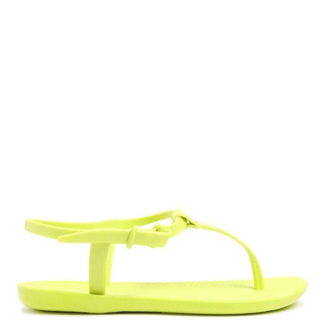 rasteira verde arezzo