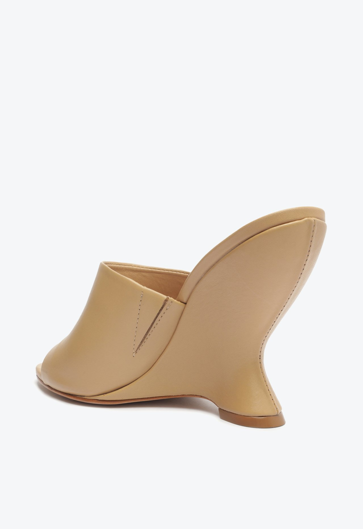Sandália Mule Couro Bege