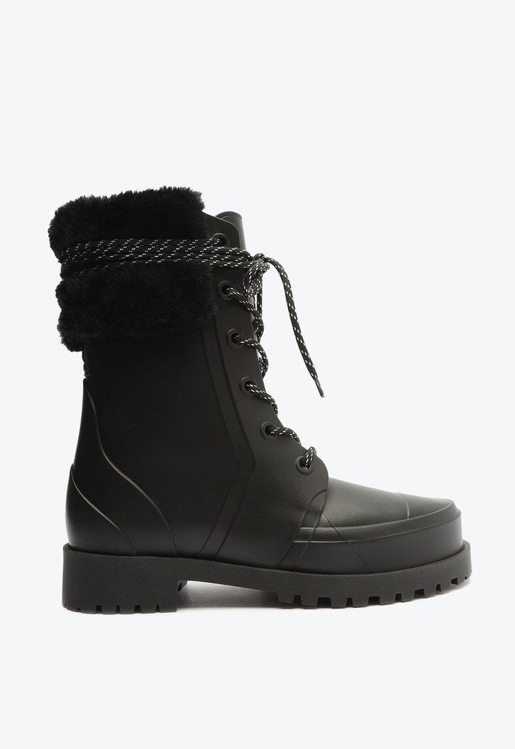 BOTA PRETA SCHUTZ RAIN FUR
