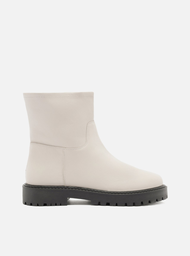 Bota Branca Arezzo Salto Tratorado