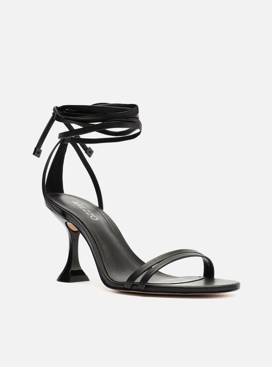 SANDÁLIA PRETA AREZZO SALTO MÉDIO TAÇA LACE UP