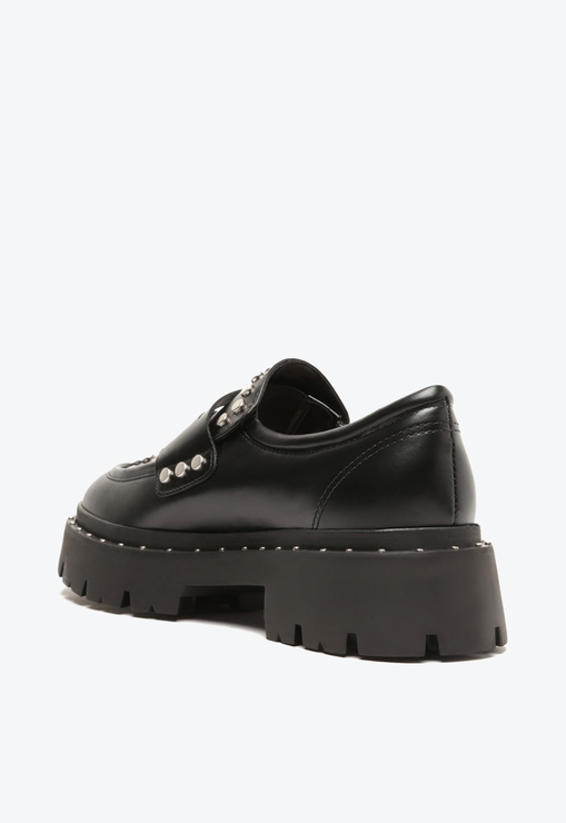Mocassim Tratorado Couro Tachas Preto