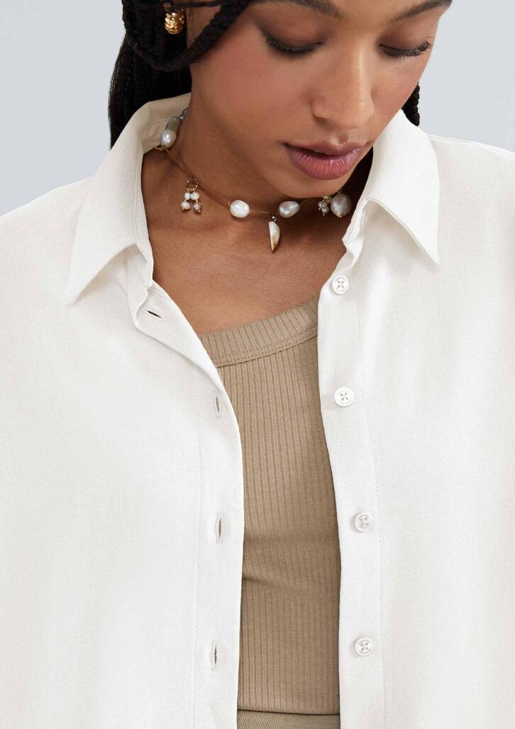 Camisa Feminina Creme Hering Manga Curta Em Linho
