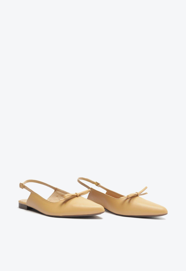 Sapatilha Nude Anacapri Slingback Bico Fino Laço