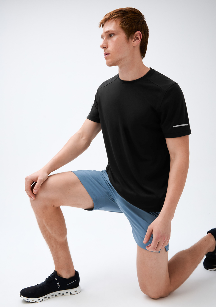 Camiseta Preta Hering Esportiva Easy Care