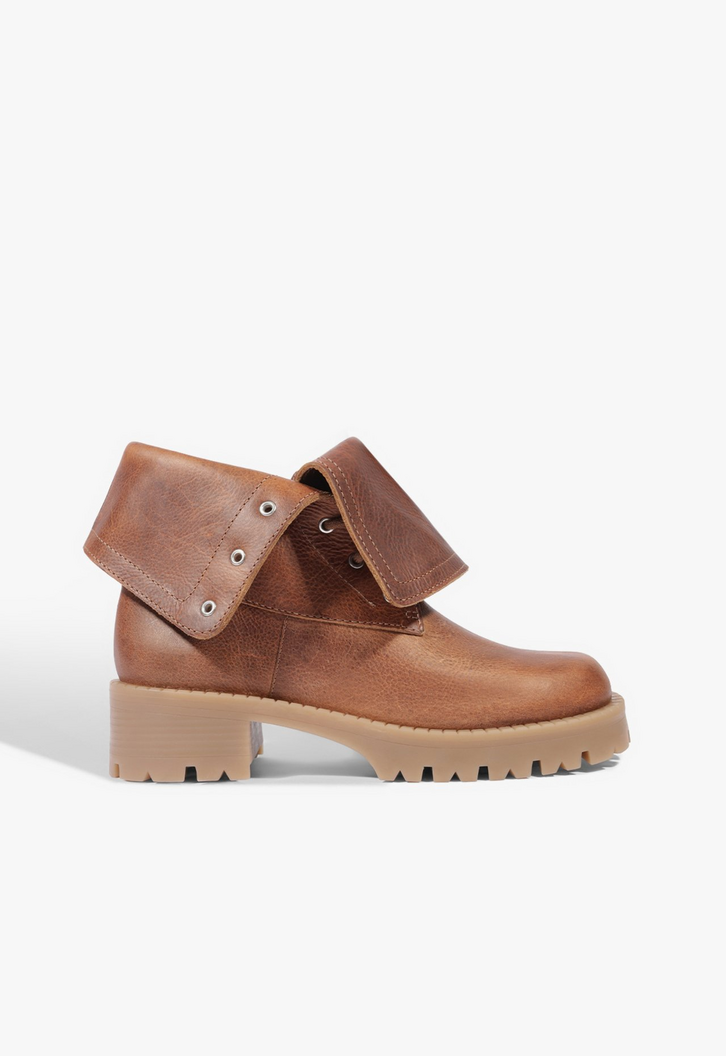 Bota Florenza Couro Marrom
