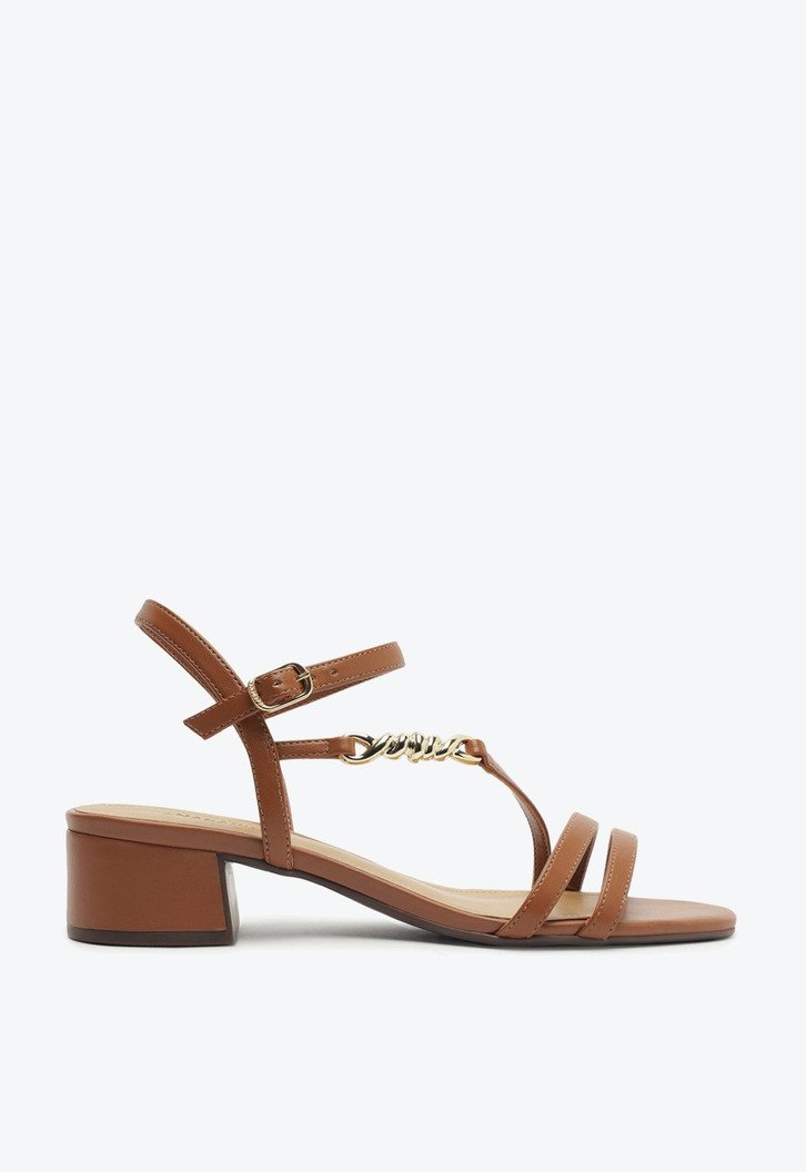 Sandália Salto Bloco Tiras Marrom