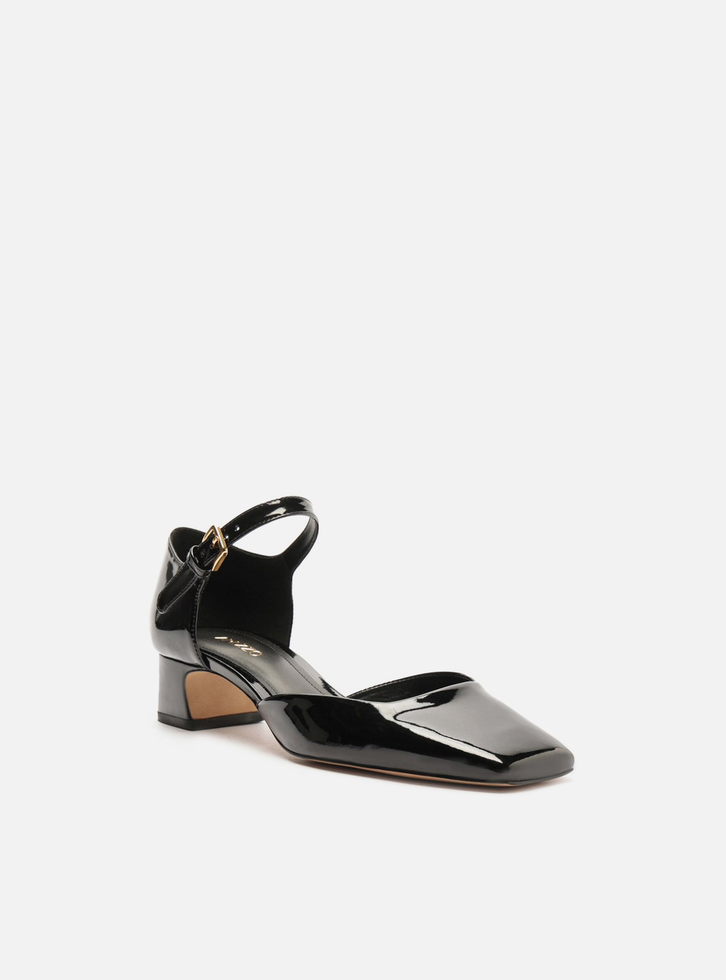 Scarpin Preto Verniz Salto Baixo Bico Quadrado
