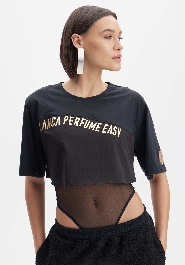 Body Preto Lança Perfume Com T-Shirt