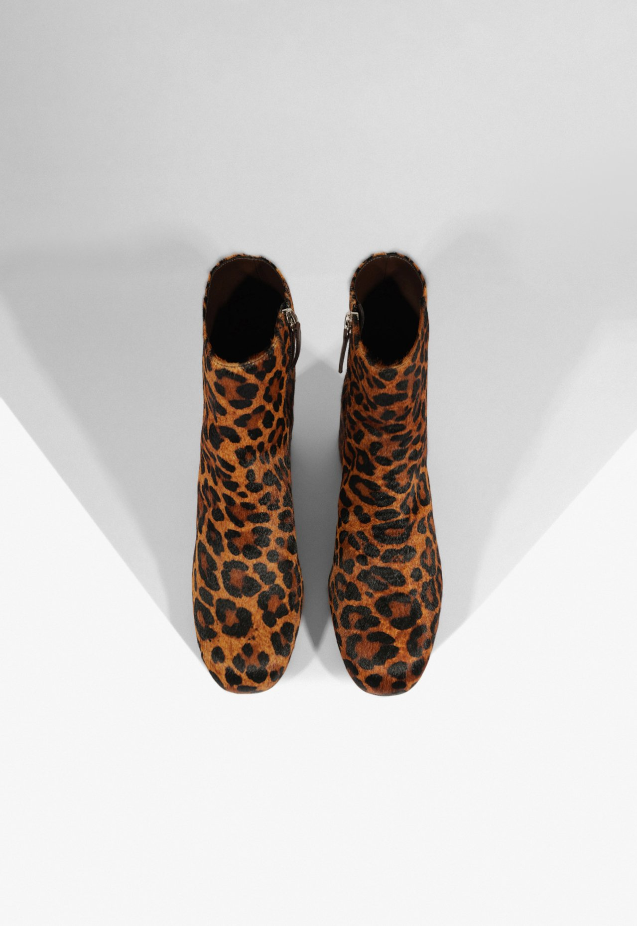 Bota Lupe Couro Animal Print ZZ MALL