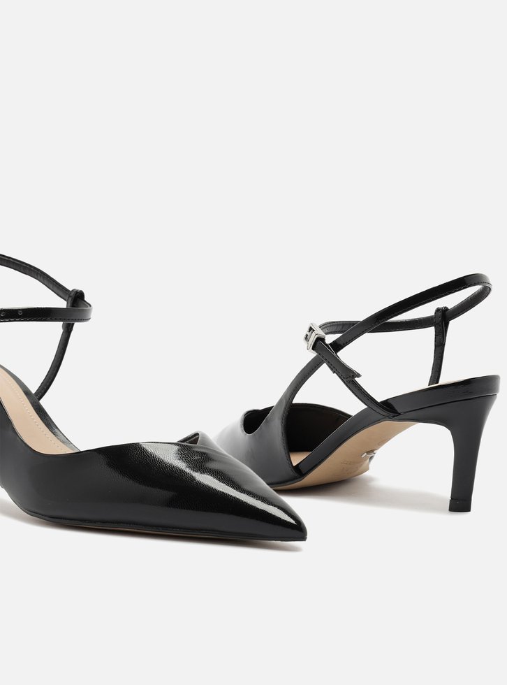 Scarpin Preto Salto Médio Slingback Cruzado