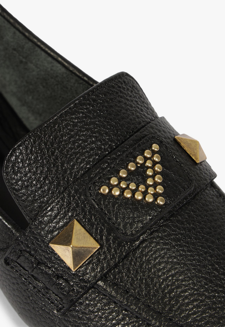 Mocassim Couro Tachas Preto | ZZ MALL