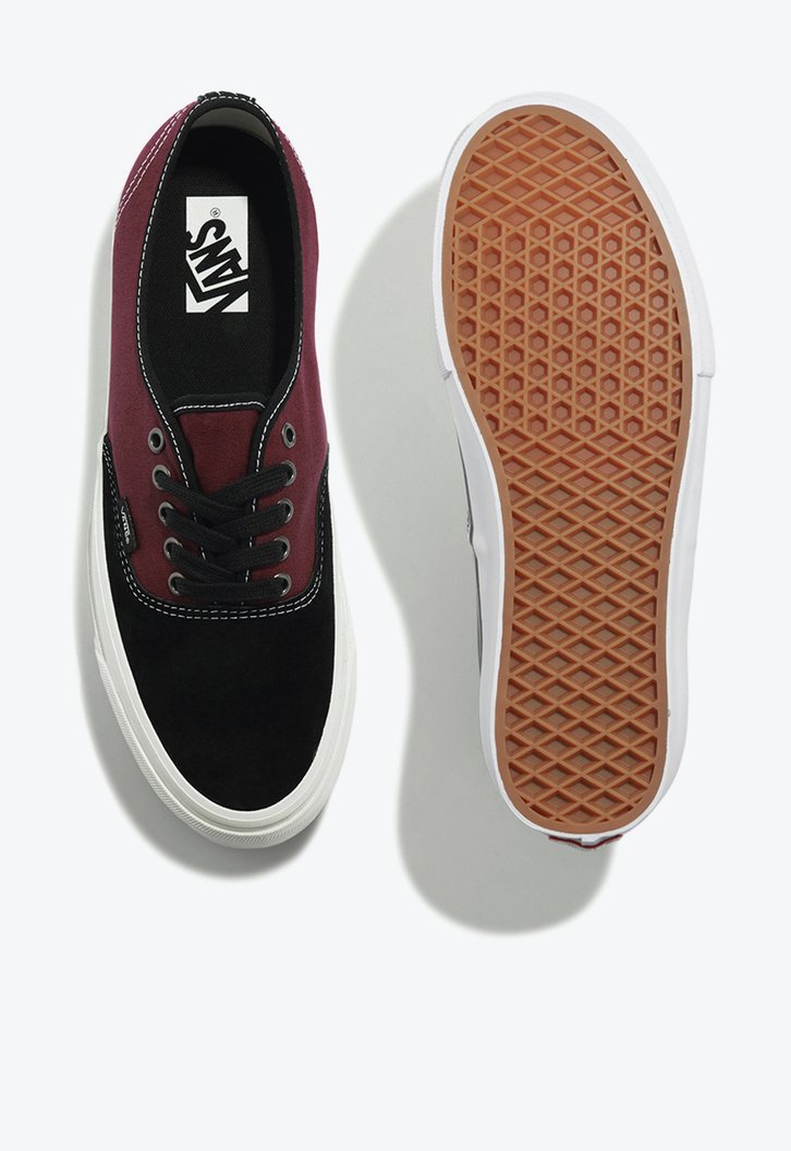 Tênis Authentic Reissue 44 Lx Premium Black Toe Madder Brown