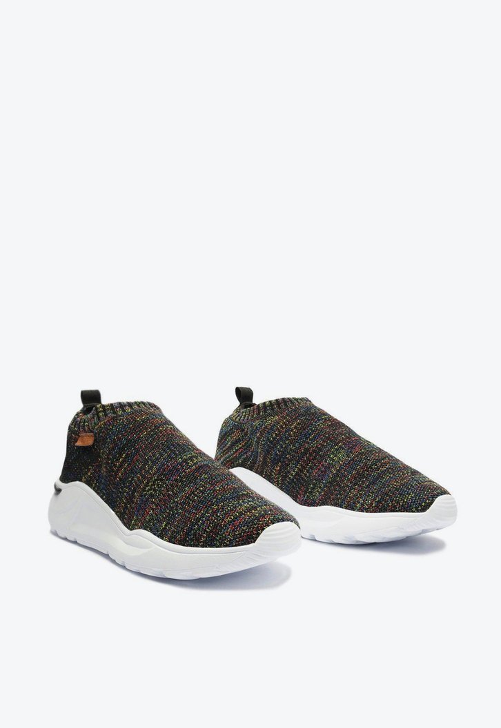 Tênis Slip On Preto Anacapri Knit Detalhe Colorido