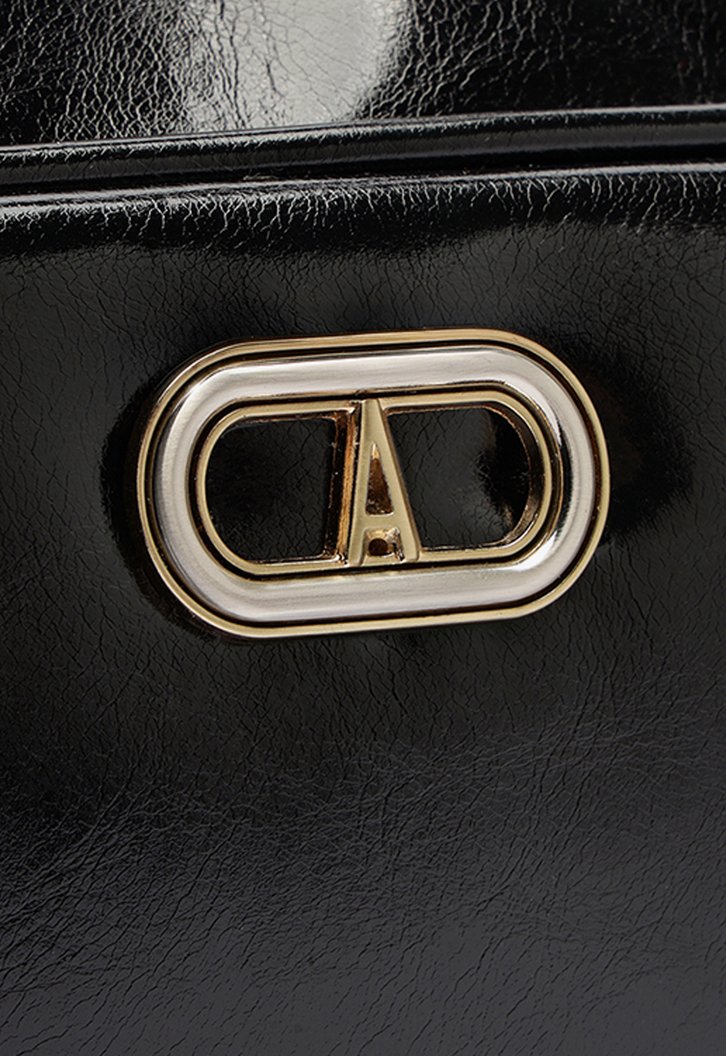 Bolsa Tote Média Bag Charm Tag Preta
