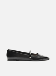 Sapatilha Preta Arezzo Bonéca Cap Toe