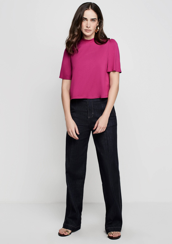 Blusa Rosa Dzarm Decote Redondo Em Viscose