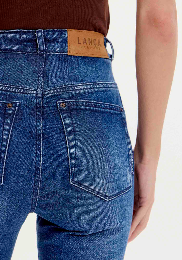 Calça Jeans Azul Lança Perfume Hestia Shape Now