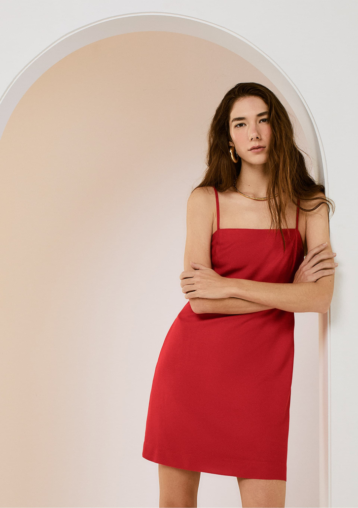 Vestido Curto Vermelho DZARM Decote Reto Em Algodão Com Linho